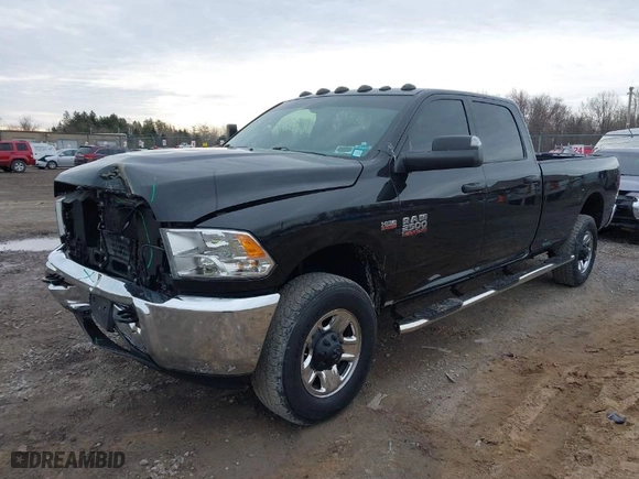 2018 Ram 2500 Tradesman with VIN 3C6UR5HJ9JG189592, listed as a IAAI auction lot 41919085 with 57,154 mi miles. Bid and sale history available at carsss.com. Image 2.
