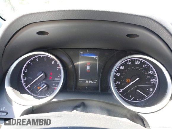 2023 Toyota Camry LE z VIN 4T1C11AK2PU120803, wystawiony jako IAAI lot #42060384 z przebiegiem 38 897 mil mil oraz . Historia ofert i sprzedaży dostępna na DreamBid. Obrazek 7.