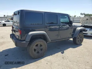 2018 Jeep Wrangler Unlimited Rubicon Recon z VIN 1C4BJWFG6JL857341, wystawiony jako Copart lot #60678185 z przebiegiem 64 115 mil mil oraz Szkoda całkowita • Salvage title. Historia ofert i sprzedaży dostępna na DreamBid. Obrazek 3.