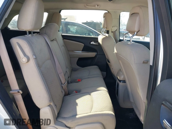 2012 Dodge Journey SXT z VIN 3C4PDCBG7CT374496, wystawiony jako IAAI lot #42317000 z przebiegiem 149 029 mil mil oraz . Historia ofert i sprzedaży dostępna na DreamBid. Obrazek 8.
