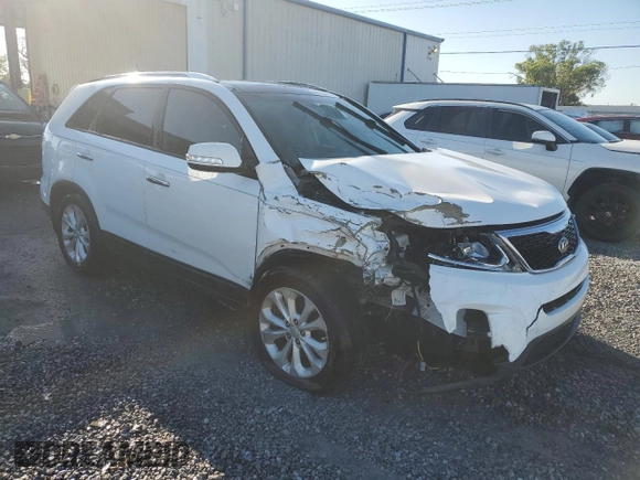 2015 Kia Sorento EX with VIN 5XYKU4A74FG644121, listed as a Copart auction lot 48654675 with 123,872 mi miles and Salvage Title. Bid and sale history available at carsss.com. Image 4.