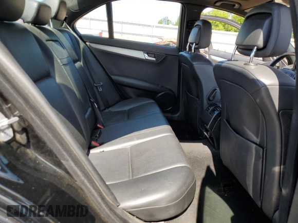 2008 Mercedes-Benz C 300 Sport с VIN WDDGF54X38R014120, выставлен на аукционе Copart как лот 56122985 с пробегом 182 099 миль миль и Списание • Salvage title. История ставок и продаж доступна на DreamBid. Изображение 10.