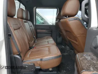 2015 Ford F-350 Lariat z VIN 1FT8W3DT5FEC62650, wystawiony jako Copart lot #87615005 z przebiegiem 177 542 mil mil oraz Szkoda całkowita • Salvage title. Historia ofert i sprzedaży dostępna na DreamBid. Obrazek 11.