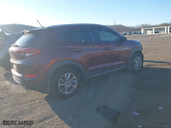 2016 Hyundai Tucson SE with VIN KM8J3CA46GU127042, listed as a IAAI auction lot 41486523 with 110,065 mi miles. Bid and sale history available at carsss.com. Image 4.