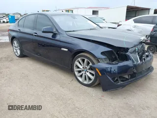 2012 BMW 5 Series 535i z VIN WBAFR7C57CC809835, wystawiony jako IAAI lot #41368887 z przebiegiem 132 508 mil mil oraz . Historia ofert i sprzedaży dostępna na DreamBid. Obrazek 1.