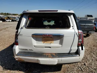 2016 GMC Yukon XL Denali with VIN 1GKS2HKJ7GR394839, listed as a Copart auction lot 52114765 with 122,308 mi miles and Salvage Title. Bid and sale history available at carsss.com. Image 6.