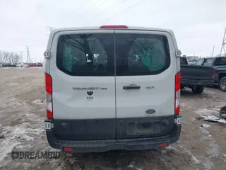 2019 Ford Transit Passenger XL with VIN 1FBZX2YM8KKA48539, listed as a IAAI auction lot 41391558 with 91,777 mi miles. Bid and sale history available at carsss.com. Image 16.