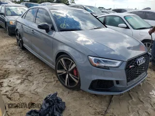 2018 Audi RS 3 z VIN WUABWGFF2J1903261, wystawiony jako Copart lot #73920914 z przebiegiem 49 742 mil mil oraz Nie do naprawy • Non repairable. Historia ofert i sprzedaży dostępna na DreamBid. Obrazek 4.