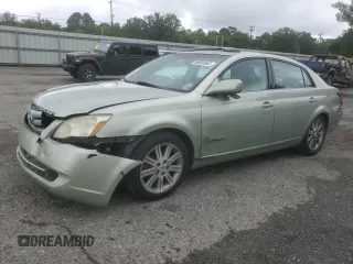2007 Toyota Avalon XL z VIN 4T1BK36B87U188522, wystawiony jako Copart lot #56055065 z przebiegiem 273 770 mil mil oraz Szkody całkowita. Historia ofert i sprzedaży dostępna na DreamBid. Obrazek 1.