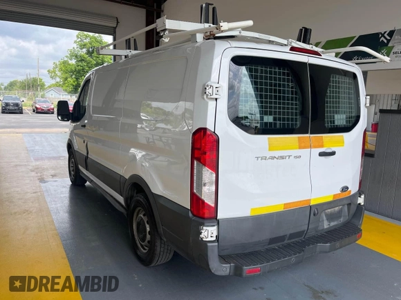 2016 Ford Transit Cargo с VIN 1FTYE1YM0GKB48939, выставлен на аукционе IAAI как лот 42511083 с пробегом 285 936 миль миль и . История ставок и продаж доступна на DreamBid. Изображение 9.