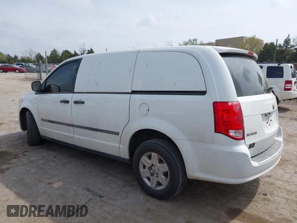 2014 Ram Cargo Van Tradesman z VIN 2C4JRGAG0ER149746, wystawiony jako IAAI lot #41930863 z przebiegiem 255 877 mil mil oraz . Historia ofert i sprzedaży dostępna na DreamBid. Obrazek 14.