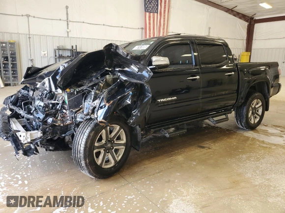 2018 Toyota Tacoma SR5 z VIN 3TMEZ5CN3JM072275, wystawiony jako Copart lot #56141695 z przebiegiem Nie podano mil oraz Czysty tytuł • Clean title. Historia ofert i sprzedaży dostępna na DreamBid. Obrazek 1.
