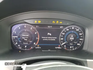 2018 Volkswagen Atlas SEL Premium z VIN 1V2NR2CA0JC537445, wystawiony jako Copart lot #52964215 z przebiegiem 167 988 mil mil oraz Szkoda całkowita • Salvage title. Historia ofert i sprzedaży dostępna na DreamBid. Obrazek 9.