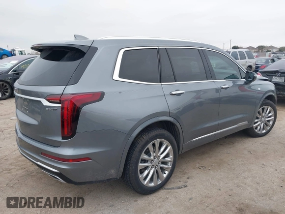 2021 Cadillac XT6 Luxury with VIN 1GYKPAR42MZ137548, listed as a IAAI auction lot 41630991 with 23,793 mi miles. Bid and sale history available at carsss.com. Image 4.