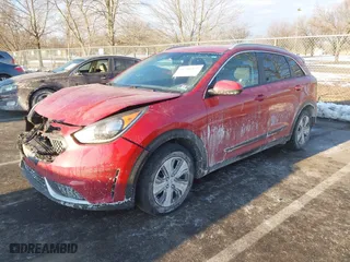 2019 Kia Niro LX with VIN KNDCB3LC2K5265944, listed as a IAAI auction lot 41440379 with 82,560 mi miles. Bid and sale history available at carsss.com. Image 17.