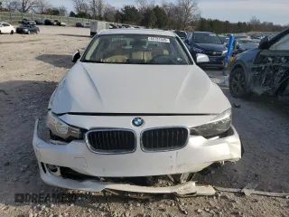 2013 BMW 3 Series 328i with VIN WBA3A5G58DNP19821, listed as a Copart auction lot 55409755 with 110,257 mi miles and Salvage Title. Bid and sale history available at DreamBid. Image 5.