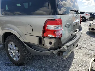 2008 Ford Expedition Max SSV with VIN 1FMFK15588LA64923, listed as a Copart auction lot 60997435 with 223,446 mi miles and Salvage title. Bid and sale history available at DreamBid. Image 9.