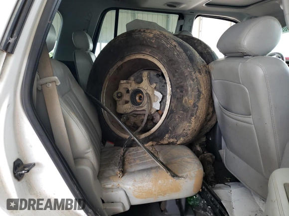 2006 Lincoln Navigator Luxury z VIN 5LMFU28516LJ01056, wystawiony jako Copart lot #55168095 z przebiegiem Nie podano mil oraz Szkoda całkowita • Salvage title. Historia ofert i sprzedaży dostępna na DreamBid. Obrazek 11.