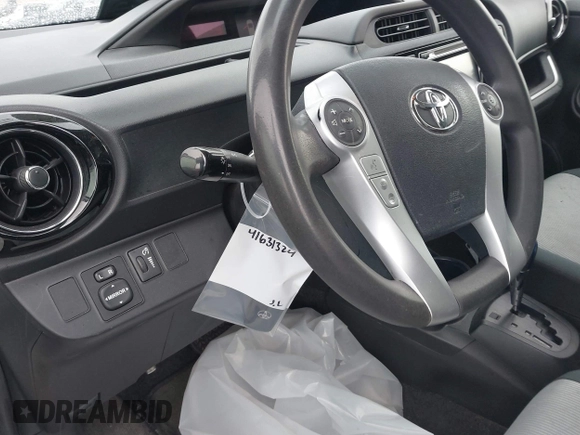 2015 Toyota Prius One with VIN JTDKDTB32F1094973, listed as a IAAI auction lot 41631324 with 177,948 mi miles and . Bid and sale history available at carsss.com. Image 18.