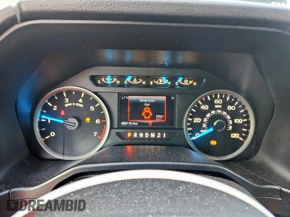 2016 Ford F-150 XLT with VIN 1FTEW1EP4GKF64457, listed as a Copart auction lot 62385065 with 95,770 mi miles and Salvage title. Bid and sale history available at DreamBid. Image 9.