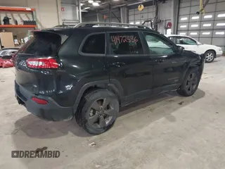 2016 Jeep Cherokee Latitude with VIN 1C4PJMCB5GW289738, listed as a IAAI auction lot 41472536 with 175,292 mi miles. Bid and sale history available at carsss.com. Image 4.