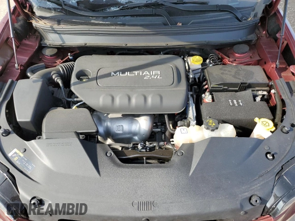 2019 Jeep Cherokee Latitude Plus with VIN 1C4PJLLB6KD110234, listed as a Copart auction lot 58805183 with 34,975 mi miles and Salvage title. Bid and sale history available at DreamBid. Image 14.