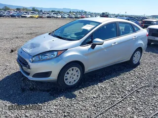 2017 Ford Fiesta S z VIN 3FADP4AJ4HM132253, wystawiony jako IAAI lot #42020157 z przebiegiem 70 942 mil mil oraz . Historia ofert i sprzedaży dostępna na DreamBid. Obrazek 2.