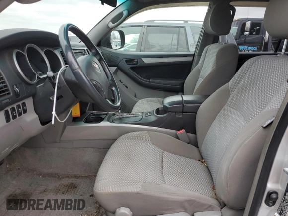 2008 Toyota 4Runner SR5 z VIN JTEBU14R58K029677, wystawiony jako Copart lot #48015485 z przebiegiem 251 517 mil mil oraz Czysty tytuł • Clean title. Historia ofert i sprzedaży dostępna na DreamBid. Obrazek 7.