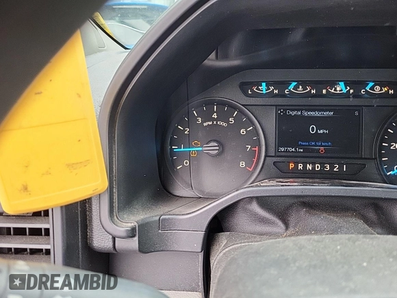 2016 Ford F-150 XL with VIN 1FTMF1C85GKE09195, listed as a IAAI auction lot 42182912 with 297,704 mi miles and . Bid and sale history available at DreamBid. Image 1.