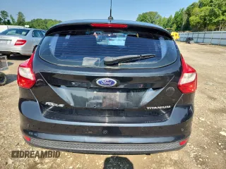 2014 Ford Focus Titanium with VIN 1FADP3N21EL274263, listed as a Copart auction lot 64017905 with 211,775 mi miles and Clean title. Bid and sale history available at DreamBid. Image 6.
