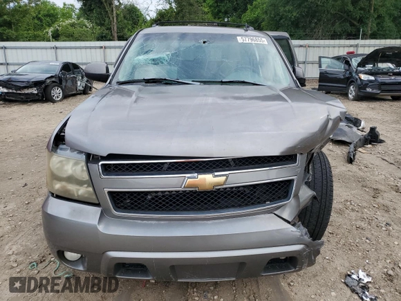 2007 Chevrolet Suburban LT with VIN 3GNFC16057G254007, listed as a Copart auction lot 57796855 with 158,225 mi miles and Salvage title. Bid and sale history available at DreamBid. Image 5.