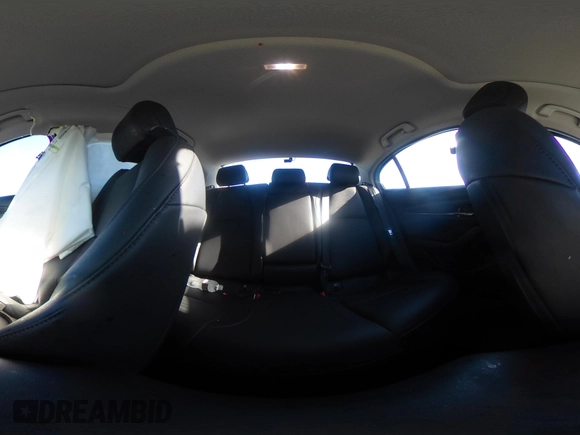 2022 Mazda 3 Carbon Edition z VIN 3MZBPACL4NM309701, wystawiony jako IAAI lot #41419875 z przebiegiem 23 819 mil mil oraz . Historia ofert i sprzedaży dostępna na DreamBid. Obrazek 18.