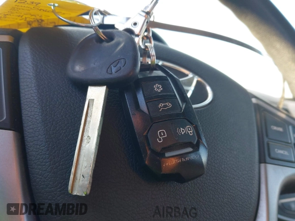 2017 Hyundai Accent SE with VIN KMHCT5AE8HU338564, listed as a IAAI auction lot 41359420 with 108,828 mi miles. Bid and sale history available at carsss.com. Image 11.