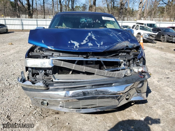 2002 Chevrolet Tahoe LT with VIN 1GNEC13Z92R313048, listed as a Copart auction lot 43463735 with 253,155 mi miles and Salvage Title. Bid and sale history available at carsss.com. Image 5.