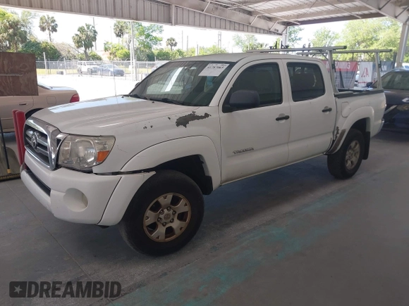 2009 Toyota Tacoma PreRunner with VIN 3TMJU62N49M090994, listed as a IAAI auction lot 41787065 with 207,386 mi miles. Bid and sale history available at carsss.com. Image 17.