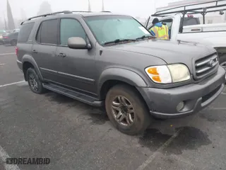 2003 Toyota Sequoia Limited with VIN 5TDBT48A73S184746, listed as a IAAI auction lot 41488014 with 298,447 mi miles. Bid and sale history available at carsss.com. Image 1.