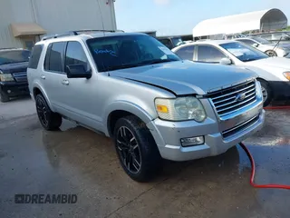 2010 Ford Explorer XLT with VIN 1FMEU6DE6AUA11223, listed as a IAAI auction lot 42442382 with 202,219 mi miles and . Bid and sale history available at DreamBid. Image 1.