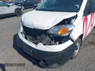 2017 Nissan NV200 S z VIN 3N6CM0KN3HK700011, wystawiony jako IAAI lot #42204398 z przebiegiem 160 660 mil mil oraz . Historia ofert i sprzedaży dostępna na DreamBid. Obrazek 6.