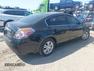 2012 Nissan Altima S z VIN 1N4AL2AP1CN544538, wystawiony jako IAAI lot #42278662 z przebiegiem 206 199 mil mil oraz . Historia ofert i sprzedaży dostępna na DreamBid. Obrazek 4.