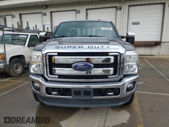 2014 Ford F-250 XL z VIN 1FT7X2B66EEB23156, wystawiony jako Copart lot #56326465 z przebiegiem 97 133 mil mil oraz Szkoda całkowita • Salvage title. Historia ofert i sprzedaży dostępna na DreamBid. Obrazek 5.