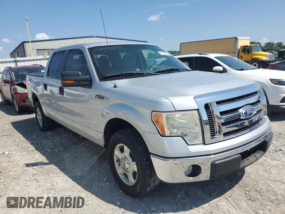 2010 Ford F-150 XL with VIN 1FTEW1C88AFA71473, listed as a Copart auction lot 61420085 with 143,965 mi miles and Salvage title. Bid and sale history available at DreamBid. Image 4.