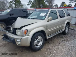 2000 Infiniti QX4 with VIN JNRAR07Y8YW085006, listed as a IAAI auction lot 41636157 with 189510 miles. Bid and sale history available at carsss.com. Image 17.
