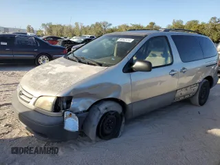 2002 Toyota Sienna CE with VIN 4T3ZF19C92U421626, listed as a Copart auction lot 80562414 with 198,305 mi miles and Non Repairable. Bid and sale history available at carsss.com. Image 1.
