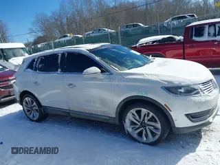 2017 Lincoln MKX Reserve with VIN 2LMPJ8LP8HBL40591, listed as a IAAI auction lot 41307767 with 99,601 mi miles and . Bid and sale history available at DreamBid. Image 14.