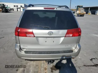 2005 Toyota Sienna CE z VIN 5TDZA23C05S376501, wystawiony jako Copart lot #82578704 z przebiegiem 201 995 mil mil oraz Szkoda całkowita • Salvage title. Historia ofert i sprzedaży dostępna na DreamBid. Obrazek 6.