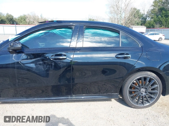 2021 Mercedes-Benz A 220 with VIN W1K3G4EB4MJ304187, listed as a IAAI auction lot 41112682 with 49,468 mi miles and . Bid and sale history available at DreamBid. Image 14.