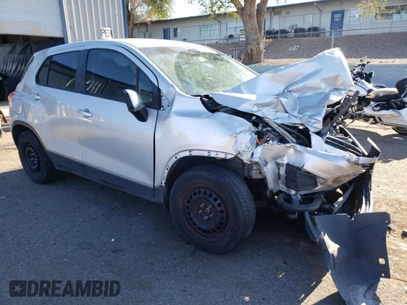 2015 Chevrolet Trax LS with VIN 3GNCJKSBXFL238915, listed as a Copart auction lot 47395834 with 0 mi miles and Salvage Title. Bid and sale history available at carsss.com. Image 4.