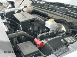 2020 Ram 1500 Big Horn z VIN 1C6RREBG3LN420726, wystawiony jako IAAI lot #42427265 z przebiegiem 35 157 mil mil oraz . Historia ofert i sprzedaży dostępna na DreamBid. Obrazek 19.