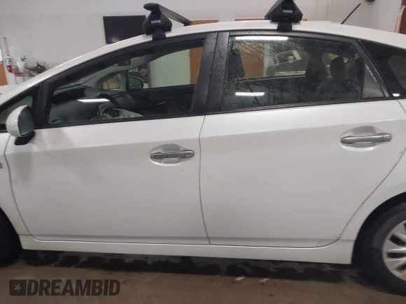 2013 Toyota Prius with VIN JTDKN3DP6D3044110, listed as a IAAI auction lot 41905741 with 148,924 mi miles and . Bid and sale history available at DreamBid. Image 14.