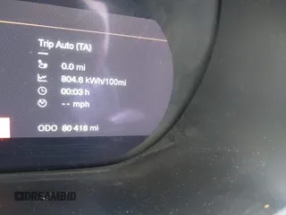 2022 Polestar 2 z VIN LPSED3KA7NL059630, wystawiony jako IAAI lot #41489411 z przebiegiem 80 418 mil mil oraz . Historia ofert i sprzedaży dostępna na DreamBid. Obrazek 7.